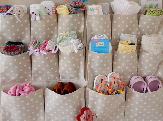 Euro store over-the-door shoe and hat rack: check!